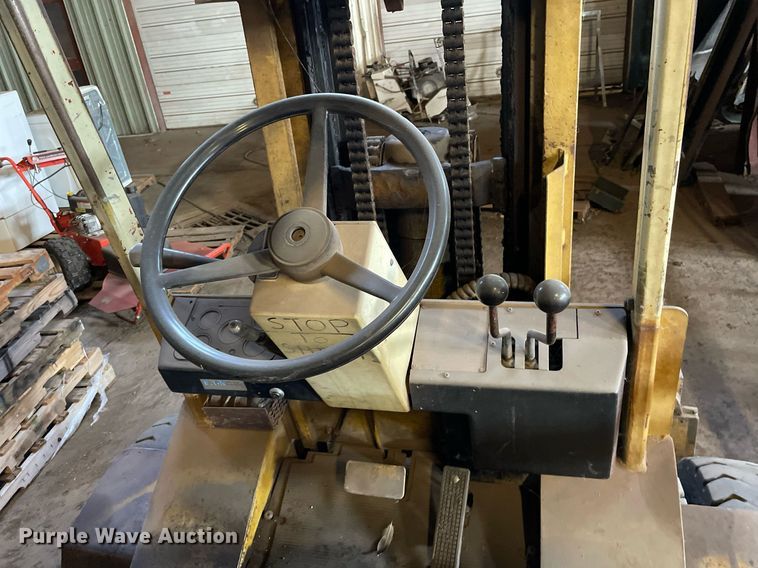 image for item NX9971 Yale GP-080-LBNSBT-086  forklift