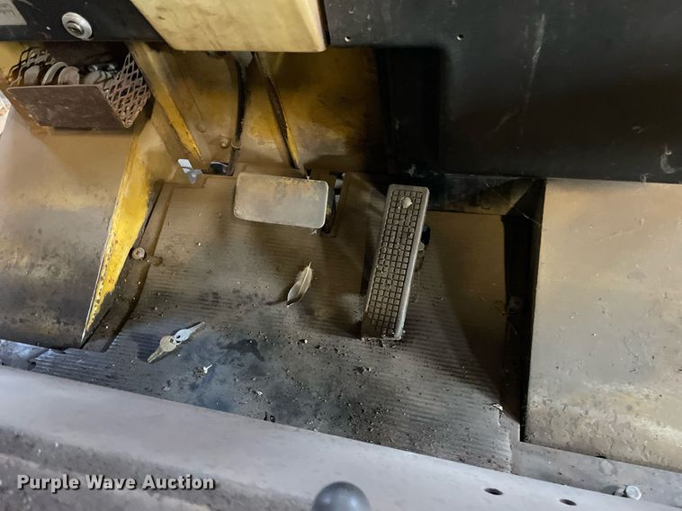 image for item NX9971 Yale GP-080-LBNSBT-086  forklift