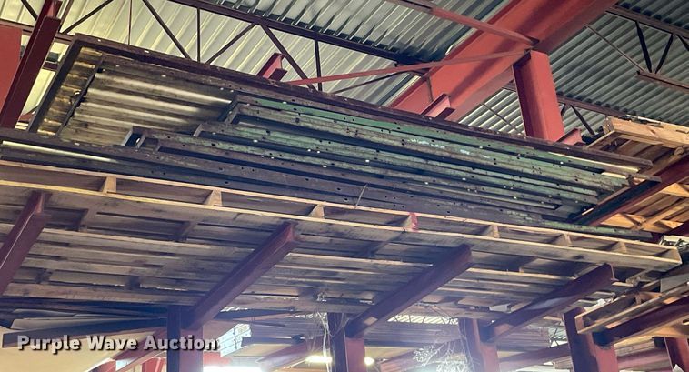 image for item NX9973 Approximately 200 Kelly Klosure enclosure panels