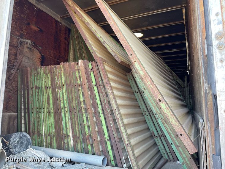 image for item NX9973 Approximately 200 Kelly Klosure enclosure panels