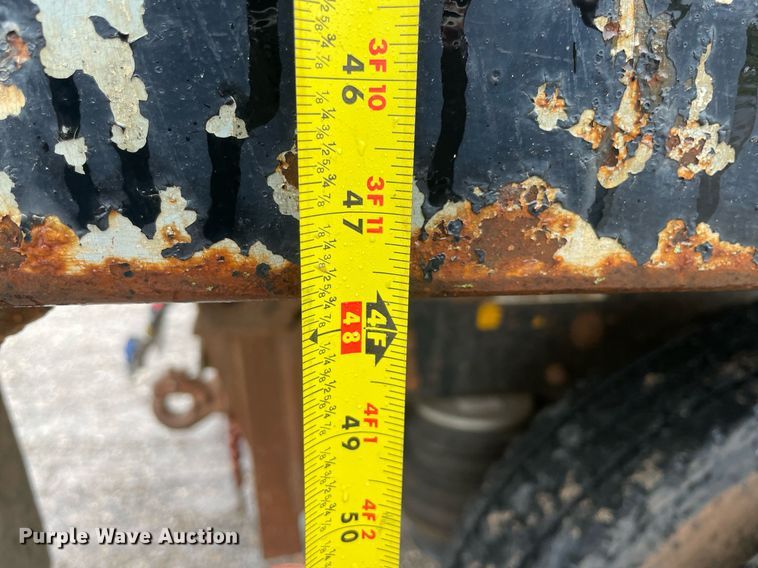 image for item NZ9007 1994 Peterbilt 378  dump truck