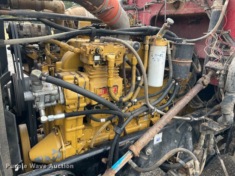 image for item NZ9007 1994 Peterbilt 378  dump truck