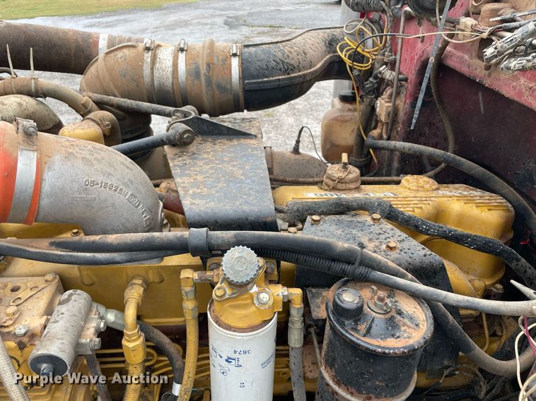 image for item NZ9007 1994 Peterbilt 378  dump truck