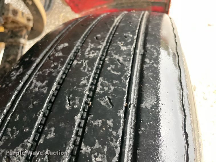 image for item NZ9007 1994 Peterbilt 378  dump truck