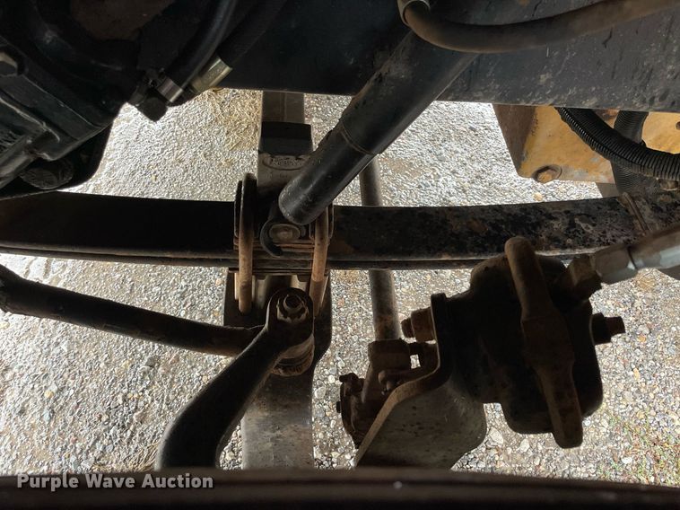 image for item NZ9007 1994 Peterbilt 378  dump truck