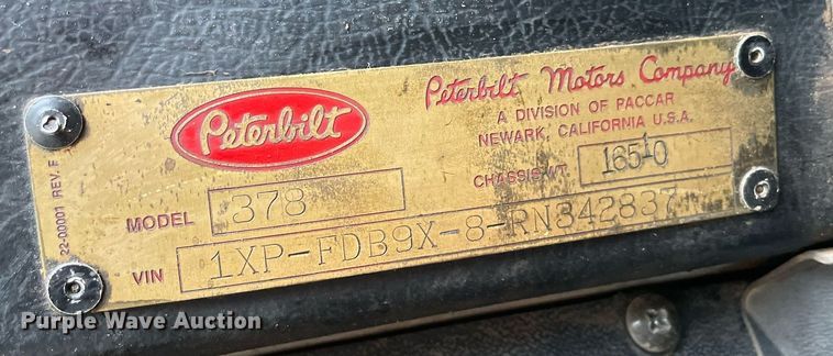 image for item NZ9007 1994 Peterbilt 378  dump truck