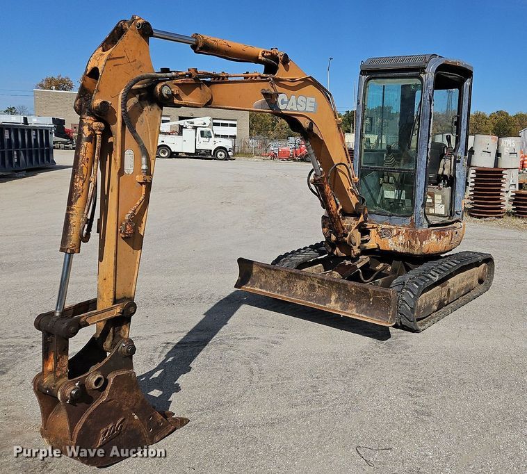 image for item NZ9046 2003 Case CX36  mini excavator
