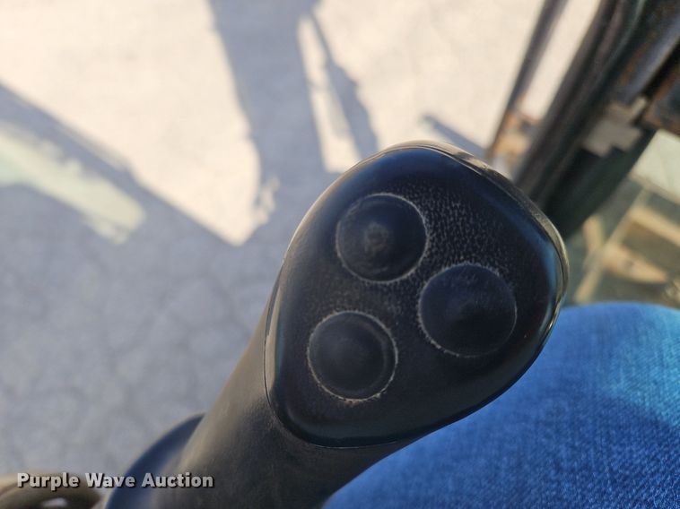 image for item NZ9046 2003 Case CX36  mini excavator