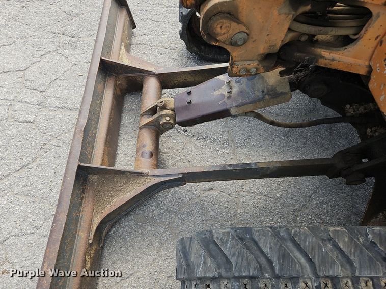 image for item NZ9046 2003 Case CX36  mini excavator