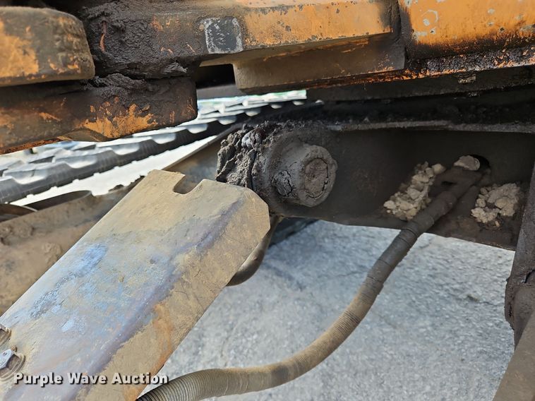 image for item NZ9046 2003 Case CX36  mini excavator