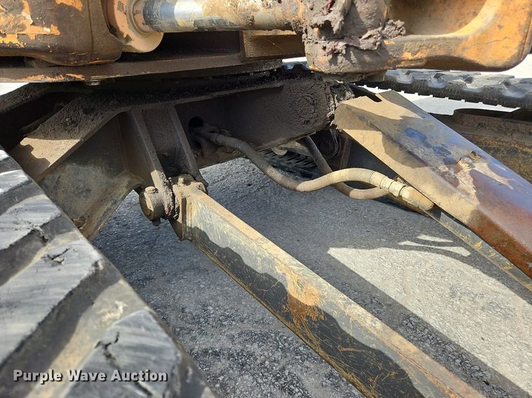 image for item NZ9046 2003 Case CX36  mini excavator