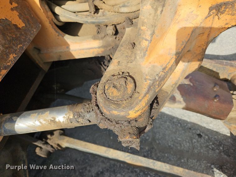 image for item NZ9046 2003 Case CX36  mini excavator