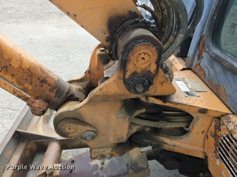 image for item NZ9046 2003 Case CX36  mini excavator