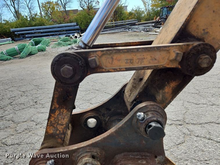 image for item NZ9046 2003 Case CX36  mini excavator