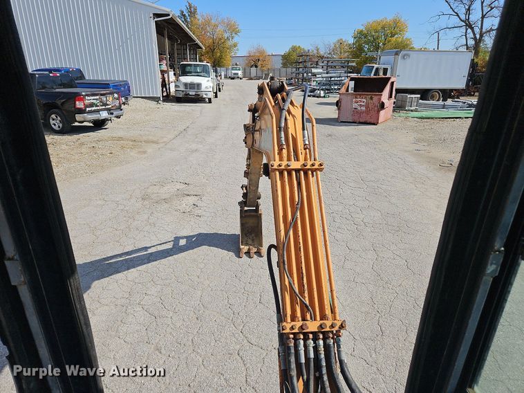 image for item NZ9046 2003 Case CX36  mini excavator