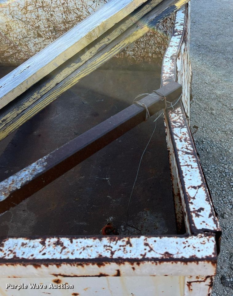 image for item OA9015 (4) dumpsters