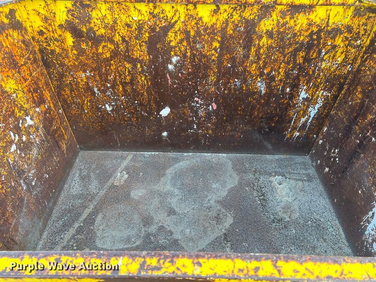 image for item OA9015 (4) dumpsters