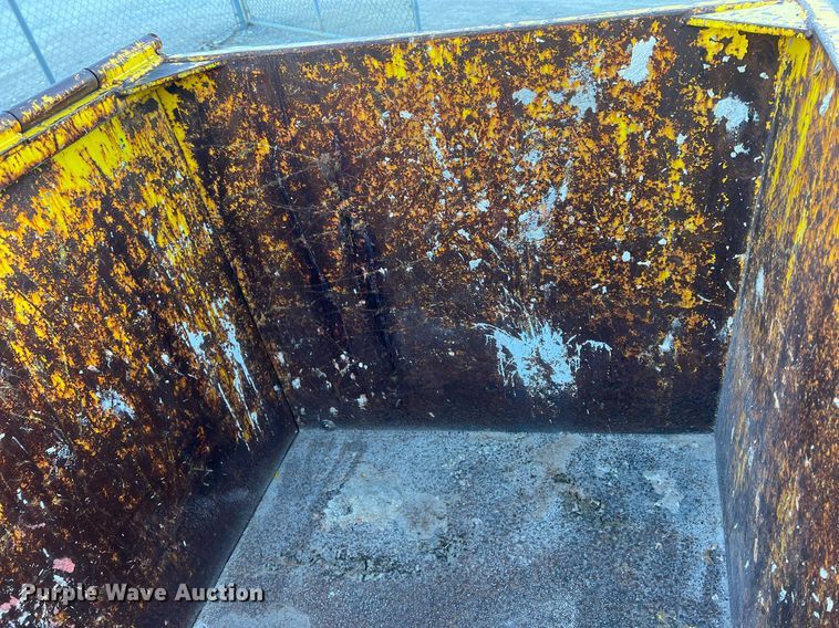 image for item OA9015 (4) dumpsters