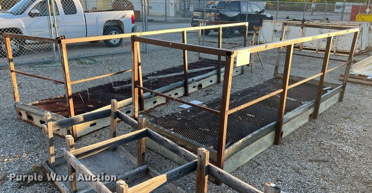 image for item OA9016 (3) man baskets