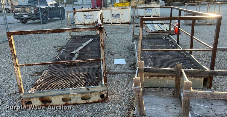 image for item OA9016 (3) man baskets