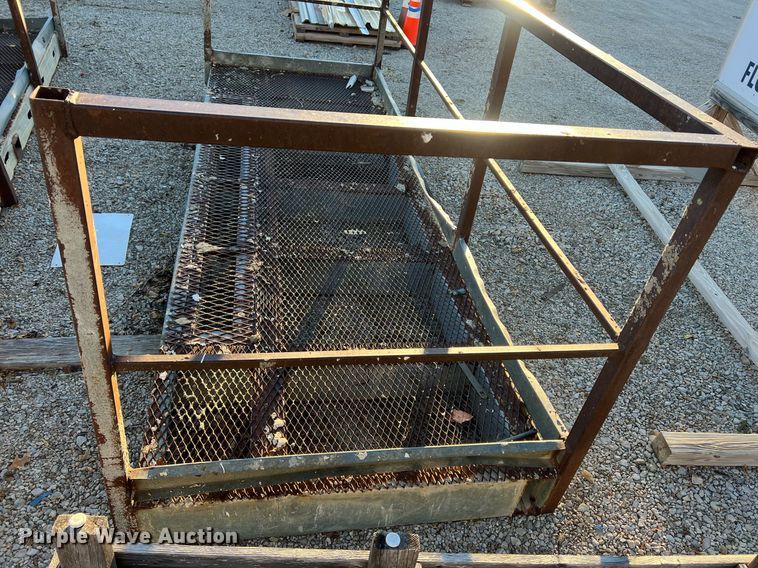 image for item OA9016 (3) man baskets