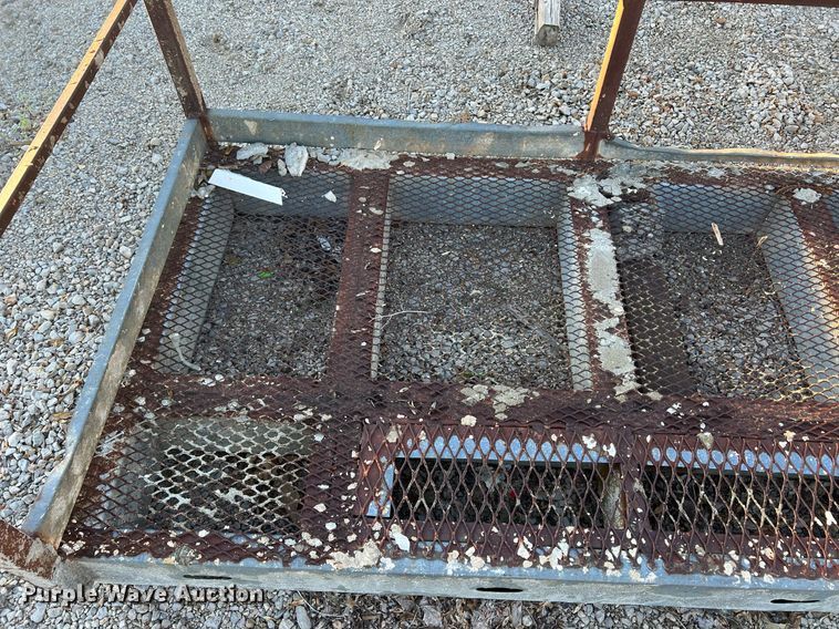 image for item OA9016 (3) man baskets