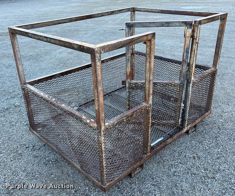 image for item OA9016 (3) man baskets