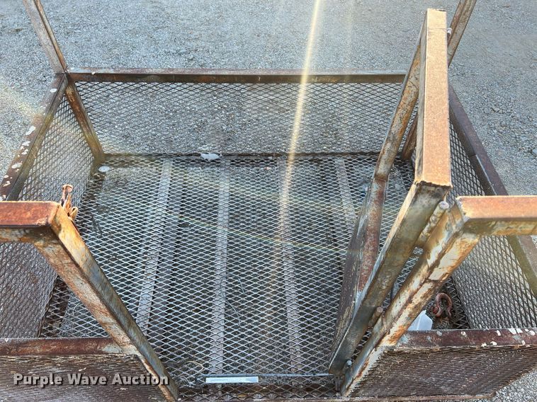 image for item OA9016 (3) man baskets