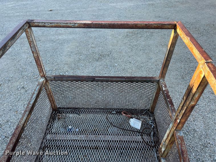 image for item OA9016 (3) man baskets