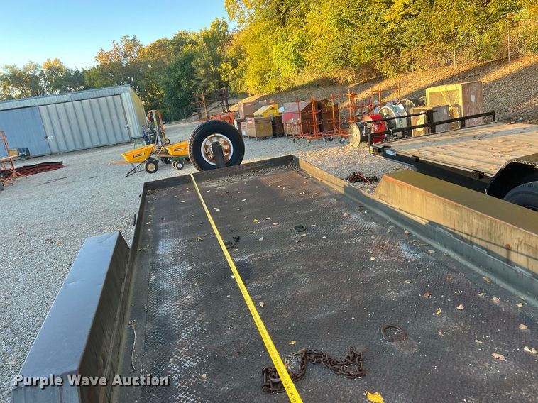 image for item OA9017 2002 Road Hog  utility trailer