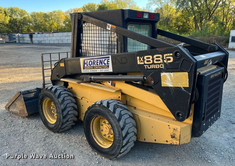 image for item OA9019 1996 New Holland LX885  skid steer loader