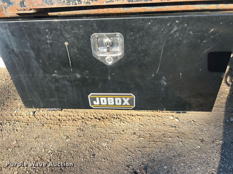 image for item OA9020 2005 Ford F350  flatbed pickup truck