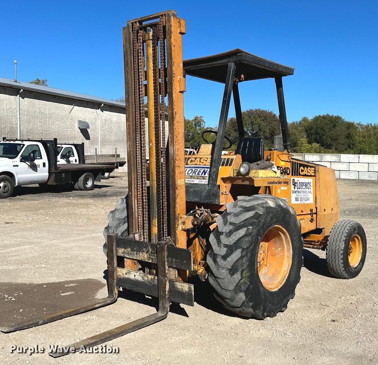 image for item OA9026 1982 Case 584D  forklift