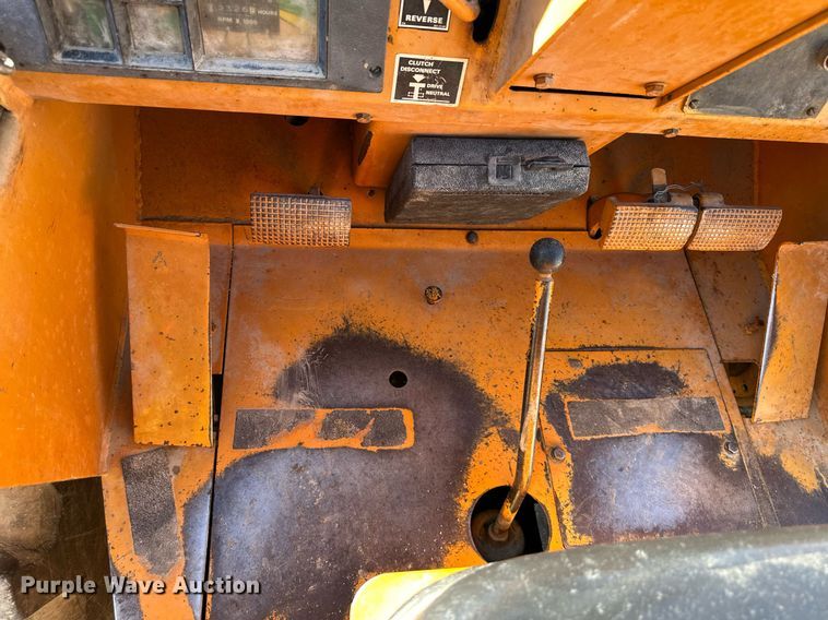 image for item OA9026 1982 Case 584D  forklift