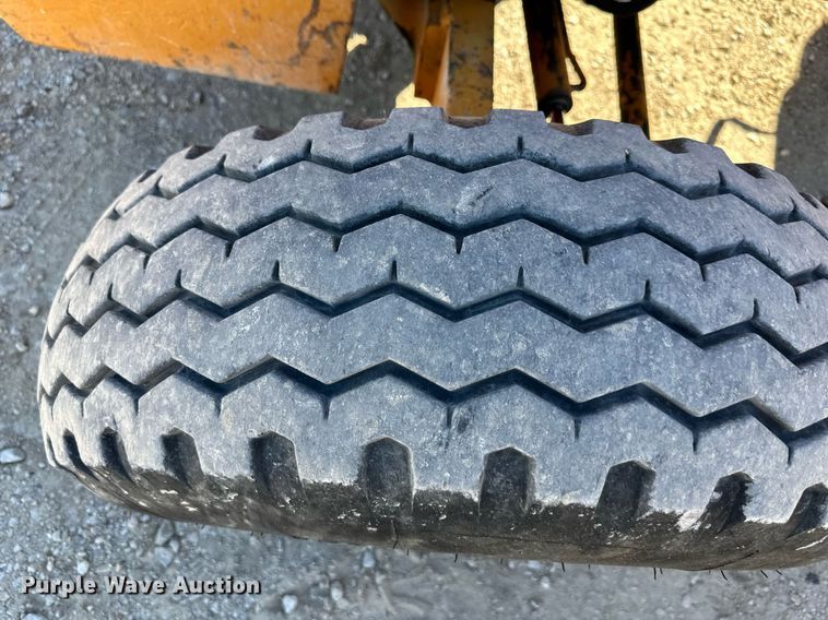 image for item OA9026 1982 Case 584D  forklift