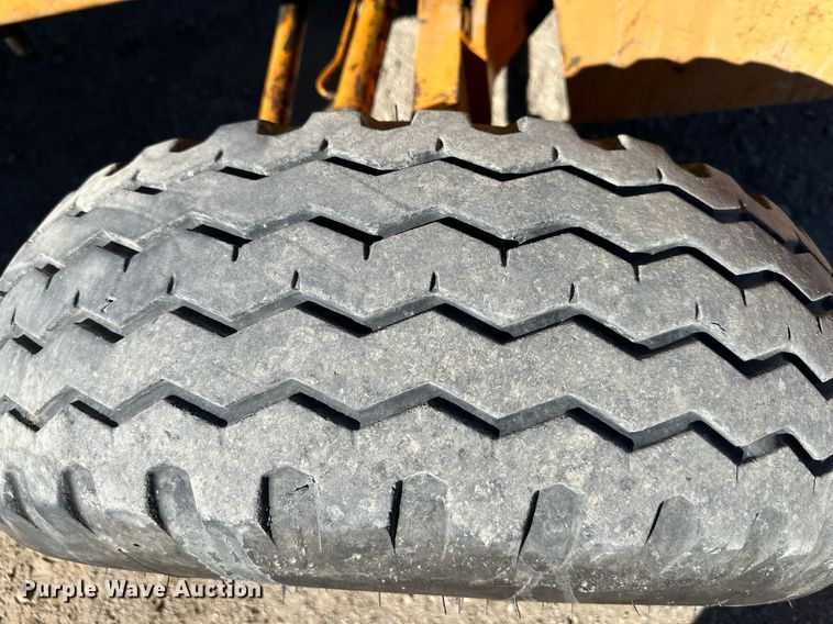 image for item OA9026 1982 Case 584D  forklift