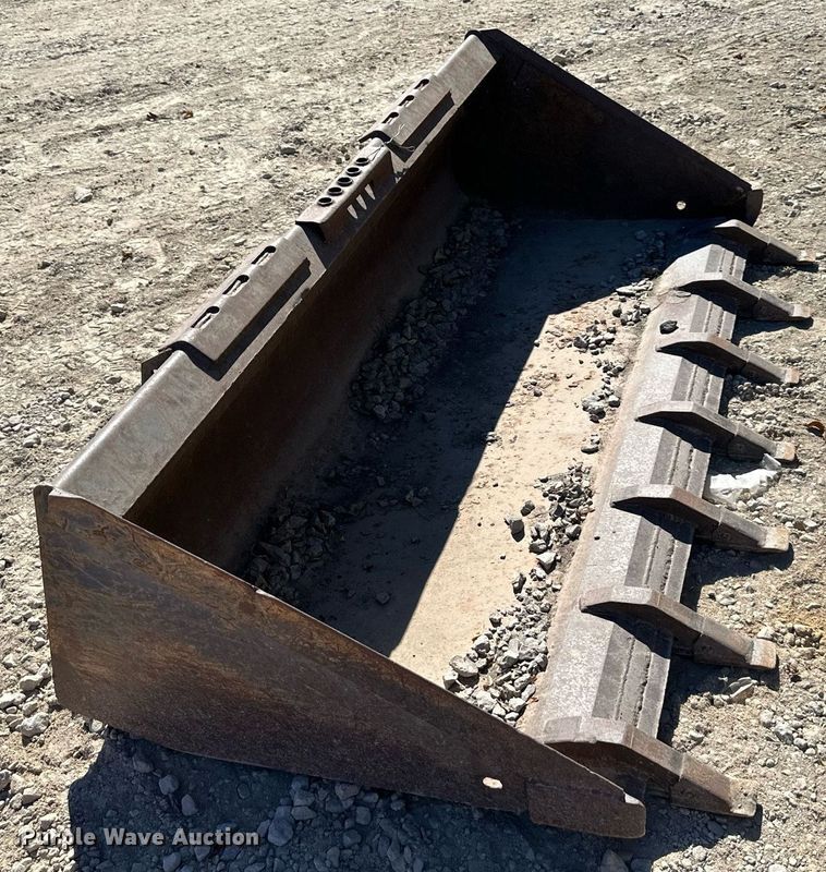 image for item OA9027 72" W skid steer bucket