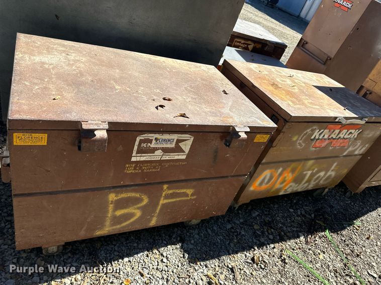 image for item OA9032 (13) jobsite boxes