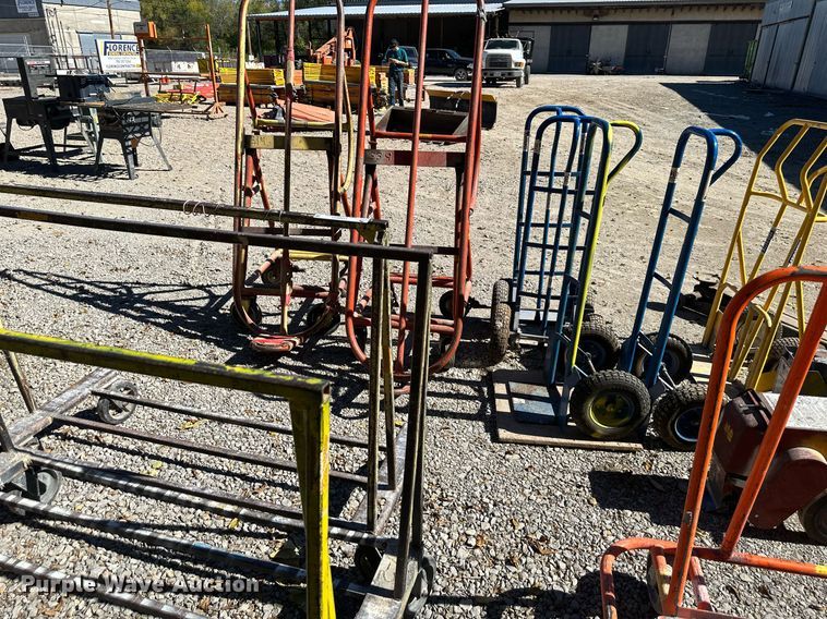 image for item OA9035 Carts