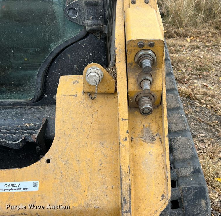 image for item OA9037 2014 Caterpillar 259D skid steer loader