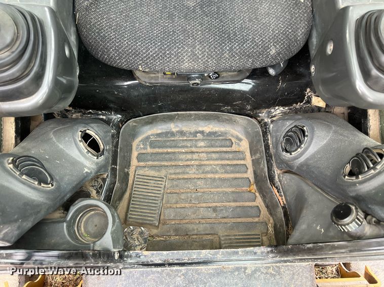 image for item OA9037 2014 Caterpillar 259D skid steer loader