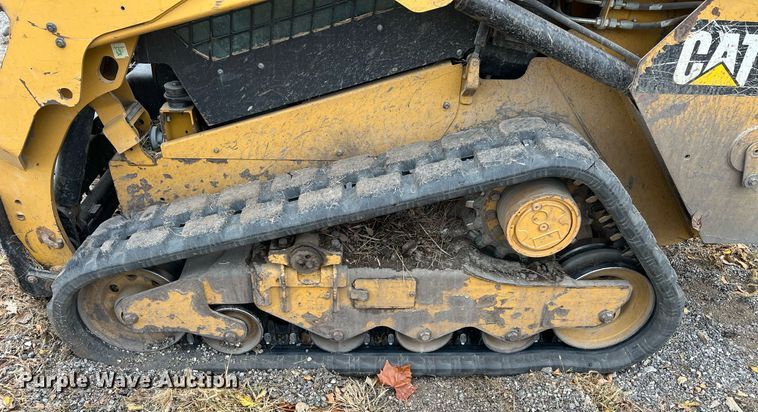 image for item OA9037 2014 Caterpillar 259D skid steer loader