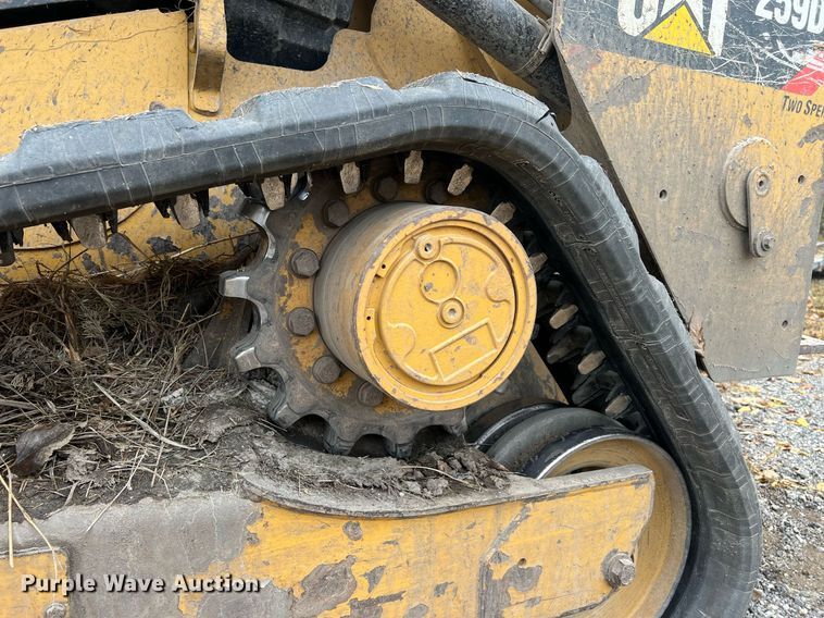 image for item OA9037 2014 Caterpillar 259D skid steer loader