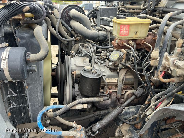 image for item OA9054 1995 Ford F700  dump truck