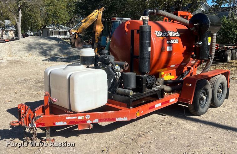 image for item OA9062 2018 Ditch Witch MV800  vacuum trailer