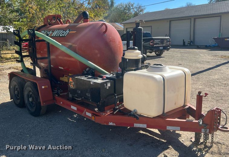 image for item OA9062 2018 Ditch Witch MV800  vacuum trailer