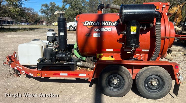 image for item OA9062 2018 Ditch Witch MV800  vacuum trailer