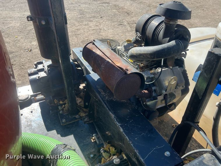 image for item OA9062 2018 Ditch Witch MV800  vacuum trailer