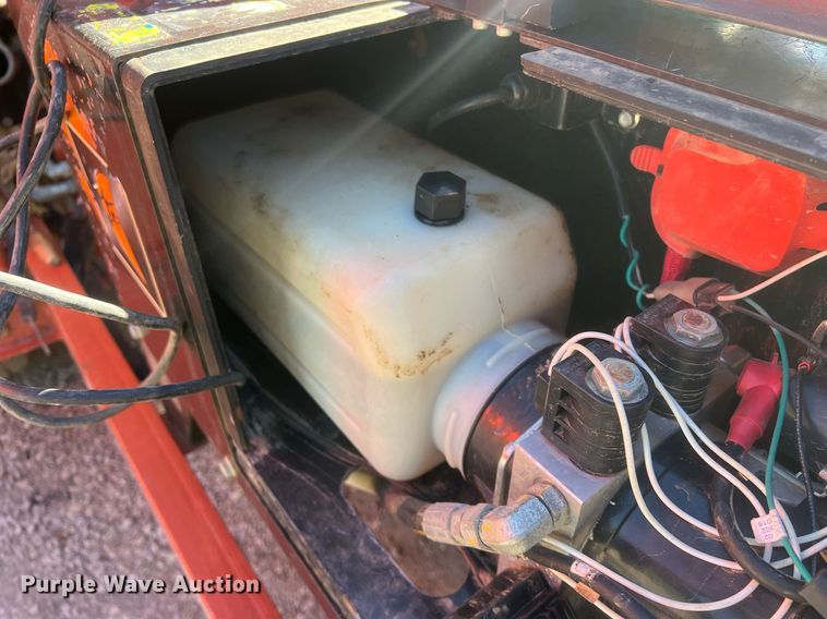 image for item OA9062 2018 Ditch Witch MV800  vacuum trailer