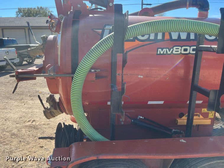 image for item OA9062 2018 Ditch Witch MV800  vacuum trailer